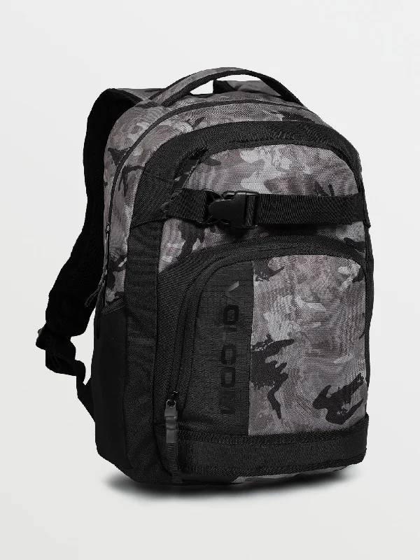 Everstone Skate Backpack - GreyTasseled Jackets