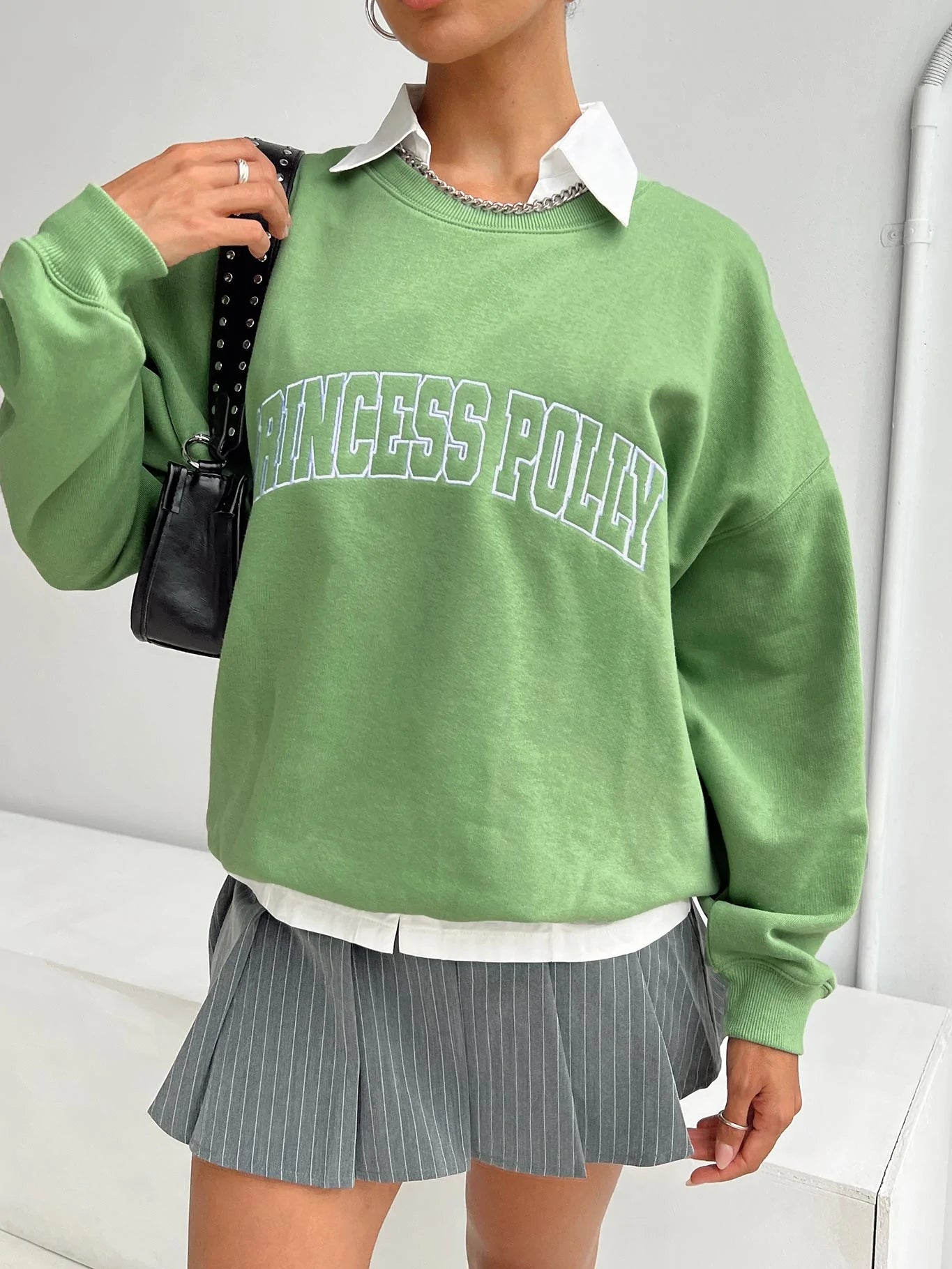 Princess Polly Crew Neck Sweatshirt Collegiate Text GreenButton-Up Sweatshirts