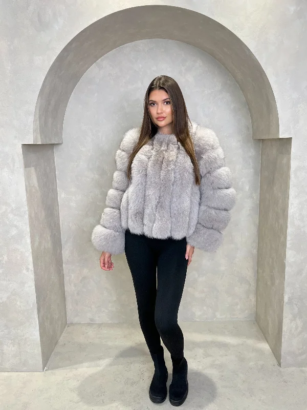 Light Grey Luxury Fur Vertical Pelt CoatPuffer Jackets