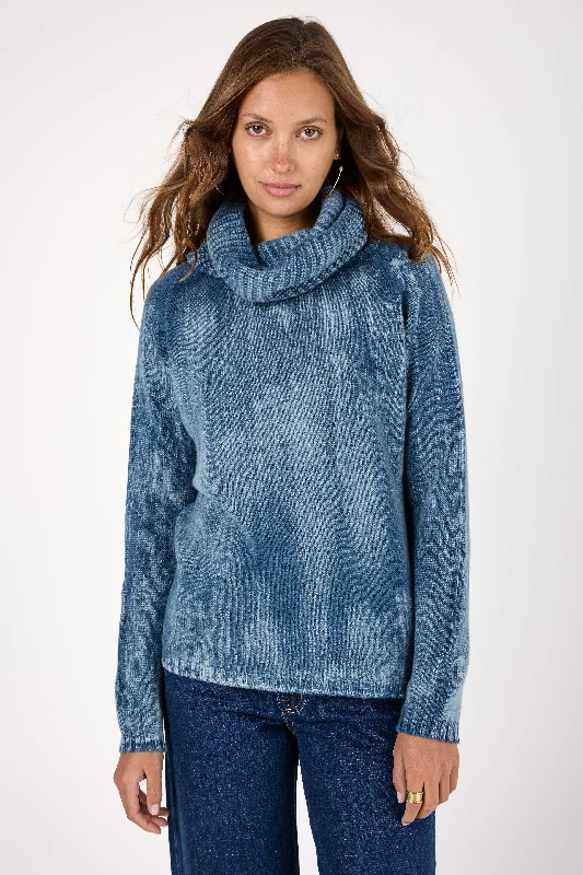 PulloverstyleTonal Effect High Neck Off Gauge Cashmere Pullover in Fiume