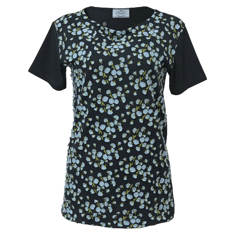 Casual T-ShirtsPrada Floral Knit Applique Short Sleeve T-Shirt in Black Cotton